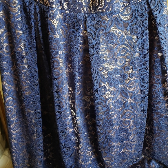 Navy/Nude dress - Picture 5 of 5